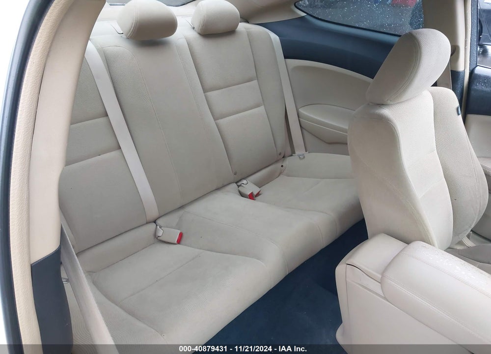 2009 HONDA ACCORD 2.4 EX VIN: 1HGCS12749A001085