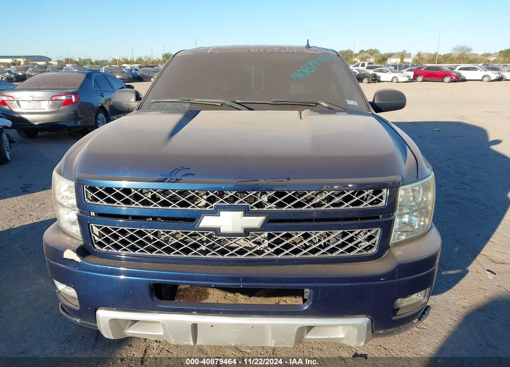 2009 CHEVROLET SILVERADO 1500 LT VIN: 3GCEC23069G137957