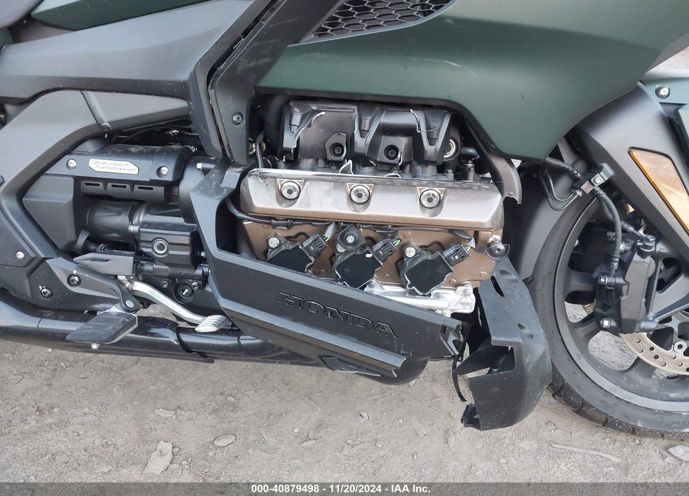 2024 HONDA GL1800 B VIN: JH2SC7942RK600610