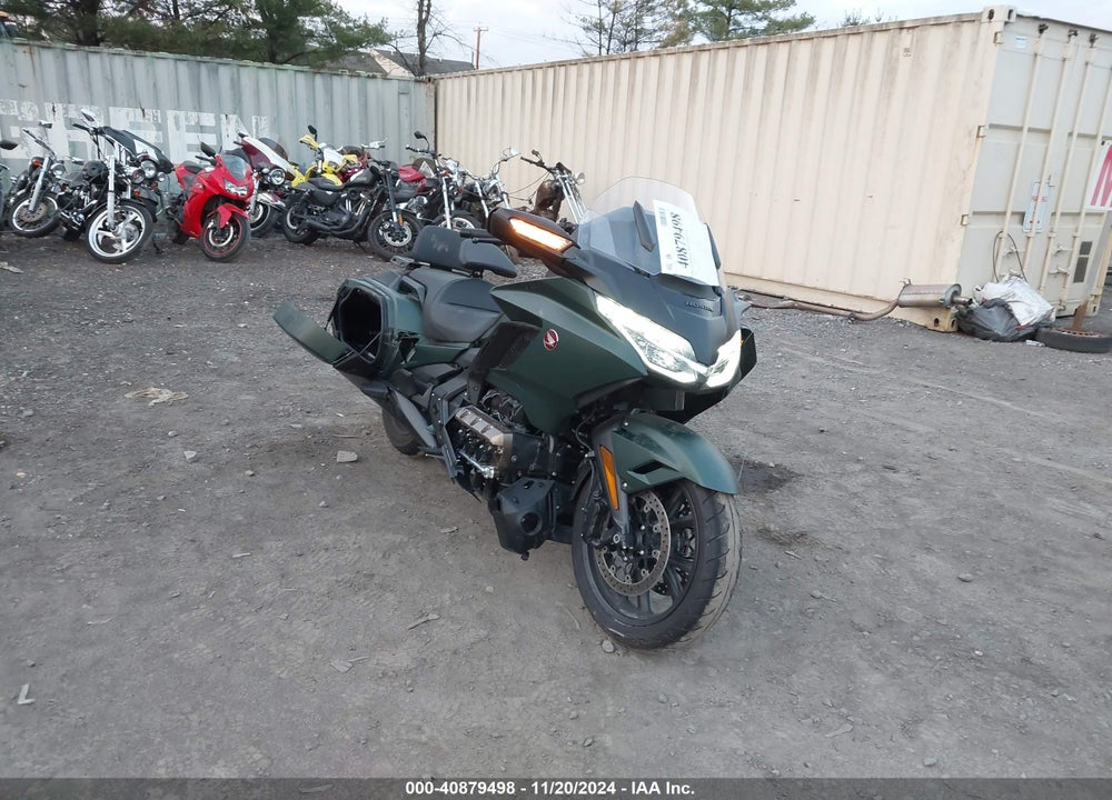 2024 HONDA GL1800 B VIN: JH2SC7942RK600610