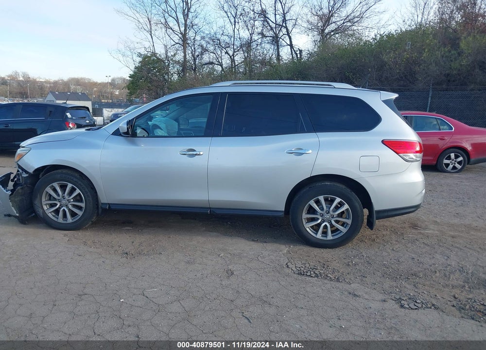 2016 NISSAN PATHFINDER SV VIN: 5N1AR2MM8GC621736
