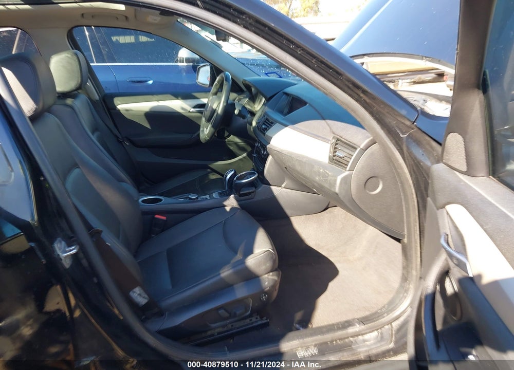 2014 BMW X1 XDRIVE28I VIN: WBAVL1C59EVY16867