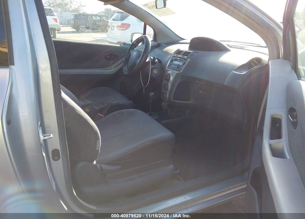 2009 TOYOTA YARIS VIN: JTDJT903795243167