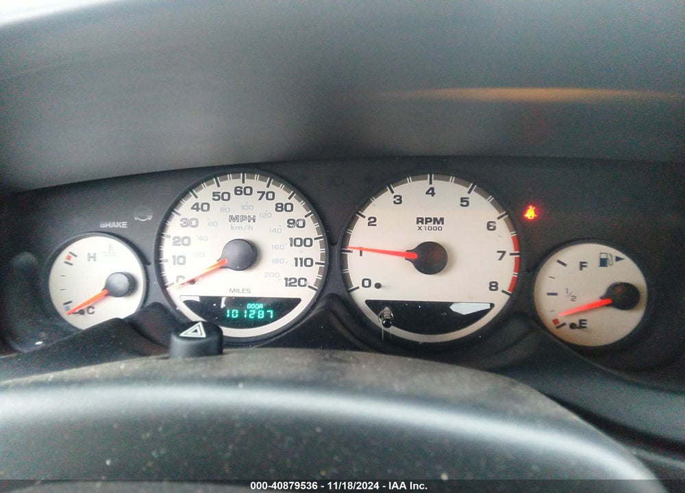 2005 DODGE NEON SXT VIN: 1B3ES56C15D105100