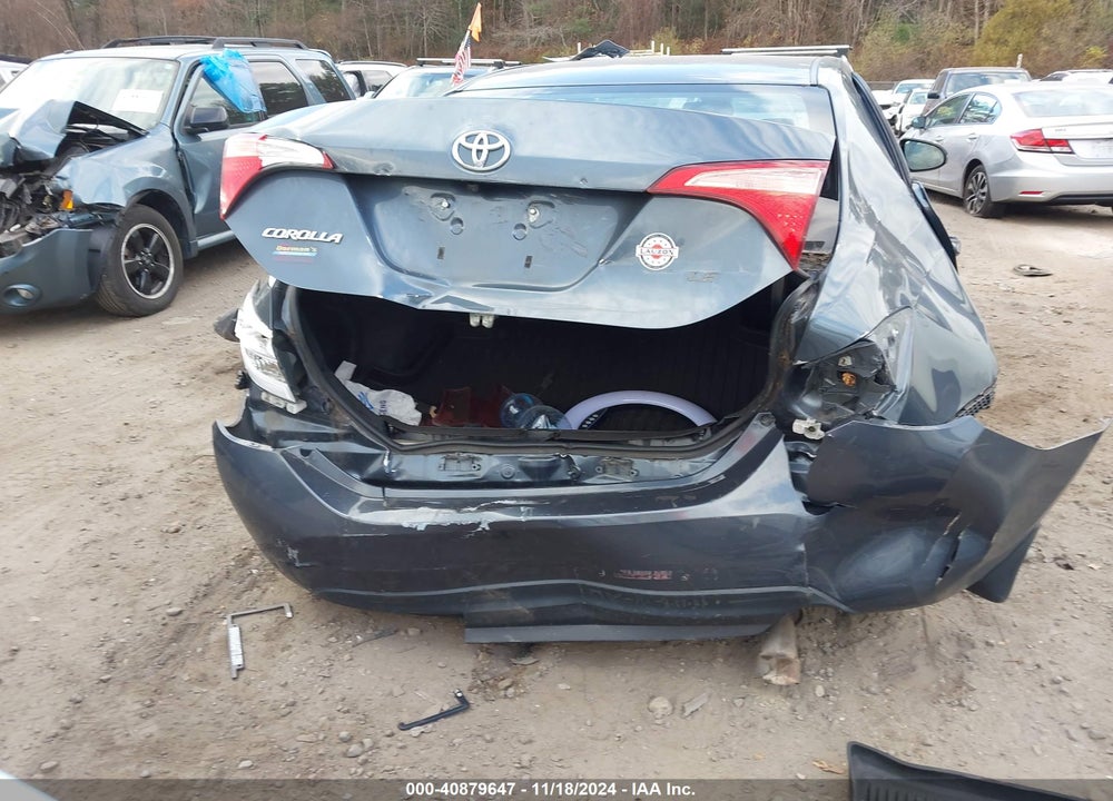 2018 TOYOTA COROLLA VIN: 2T1BURHE8JC081838