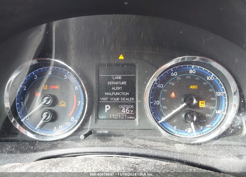 2018 TOYOTA COROLLA VIN: 2T1BURHE8JC081838