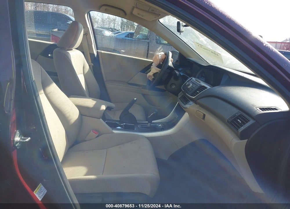 2015 HONDA ACCORD VIN: 1HGCR2F33FA021462