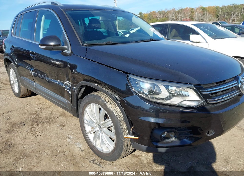 2016 VOLKSWAGEN TIGUAN SE VIN: WVGAV7AX9GW590406