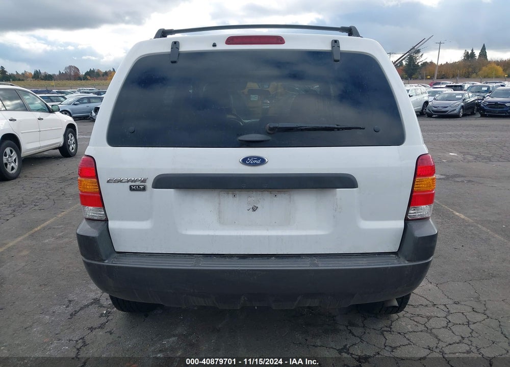 2003 FORD ESCAPE XLT VIN: 1FMYU93113KC88048