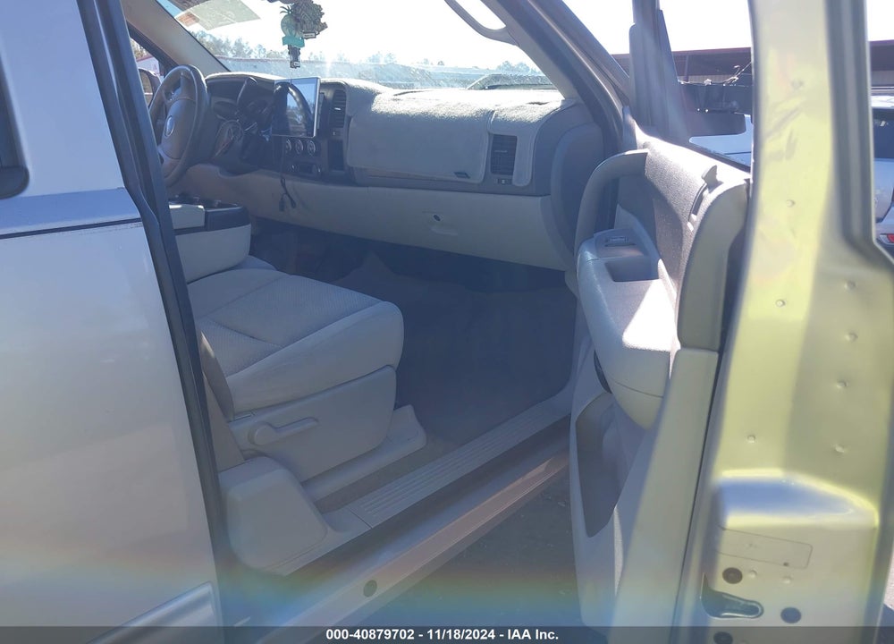 2007 GMC SIERRA 1500 SLE1 VIN: 2GTEC19JX71647888