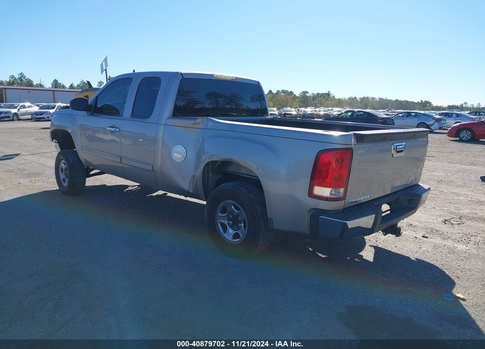 2007 GMC SIERRA 1500 SLE1 VIN: 2GTEC19JX71647888