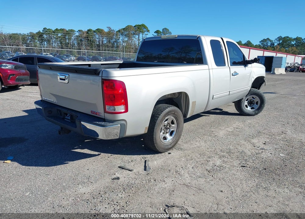 2007 GMC SIERRA 1500 SLE1 VIN: 2GTEC19JX71647888