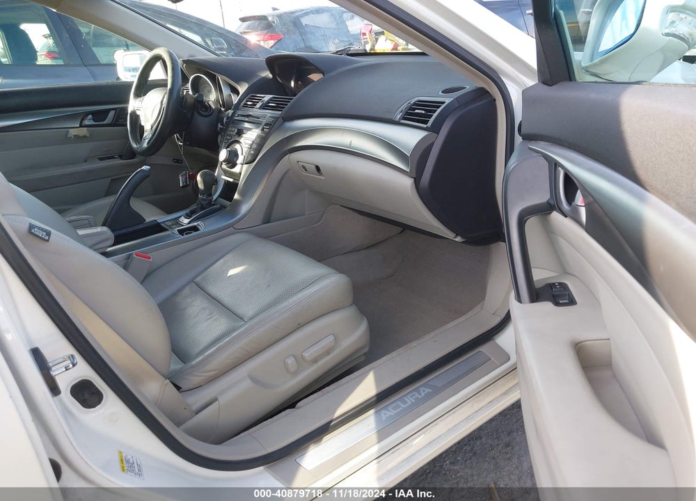 2009 ACURA TL 3.5 VIN: 19UUA86509A007622