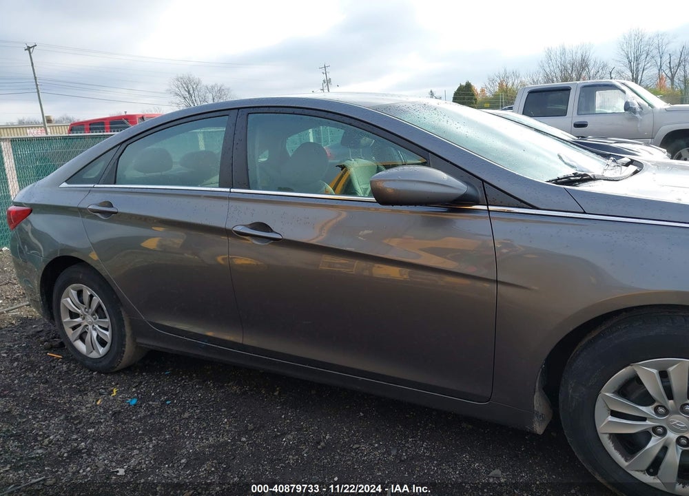 2013 HYUNDAI SONATA GLS VIN: 5NPEB4AC0DH508462