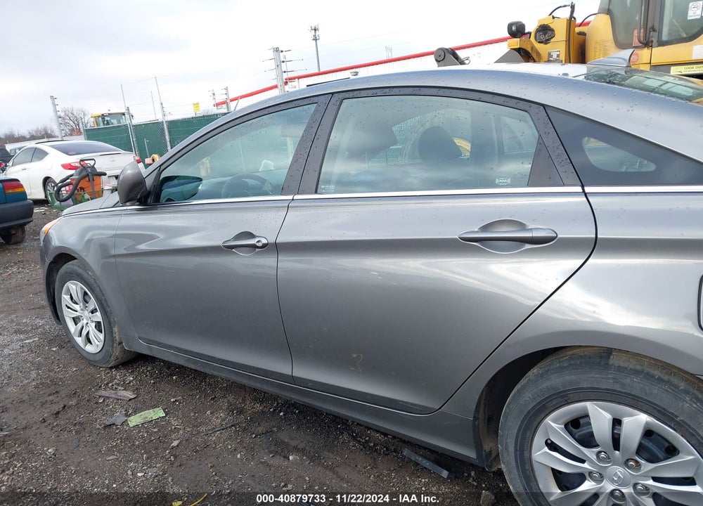 2013 HYUNDAI SONATA GLS VIN: 5NPEB4AC0DH508462
