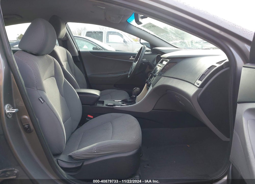 2013 HYUNDAI SONATA GLS VIN: 5NPEB4AC0DH508462