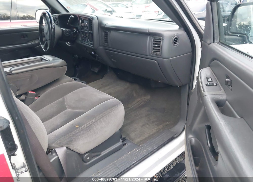 2005 GMC SIERRA 1500 SLE VIN: 1GTEK19Z15Z102790