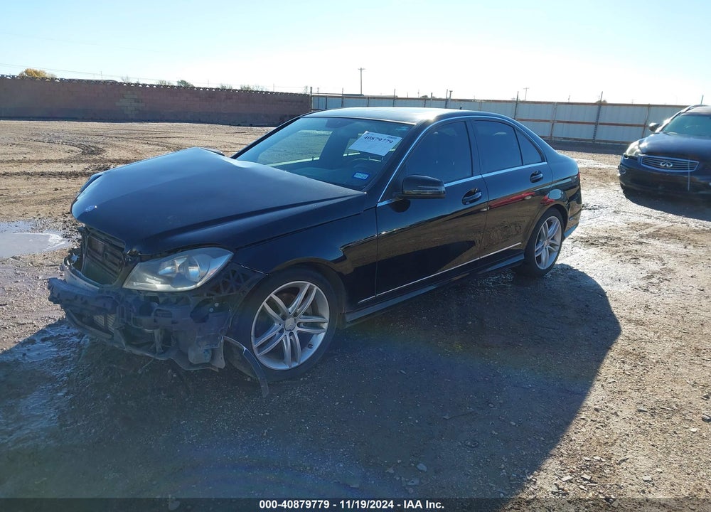 2013 MERCEDES-BENZ C 250 LUXURY/SPORT VIN: WDDGF4HBXDR276073
