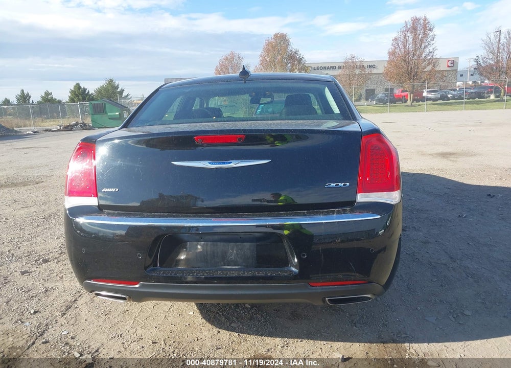 2018 CHRYSLER 300 LIMITED AWD VIN: 2C3CCAKG4JH304535