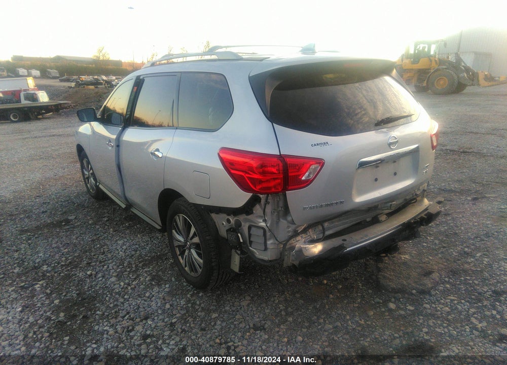 2019 NISSAN PATHFINDER SV VIN: 5N1DR2MMXKC583352