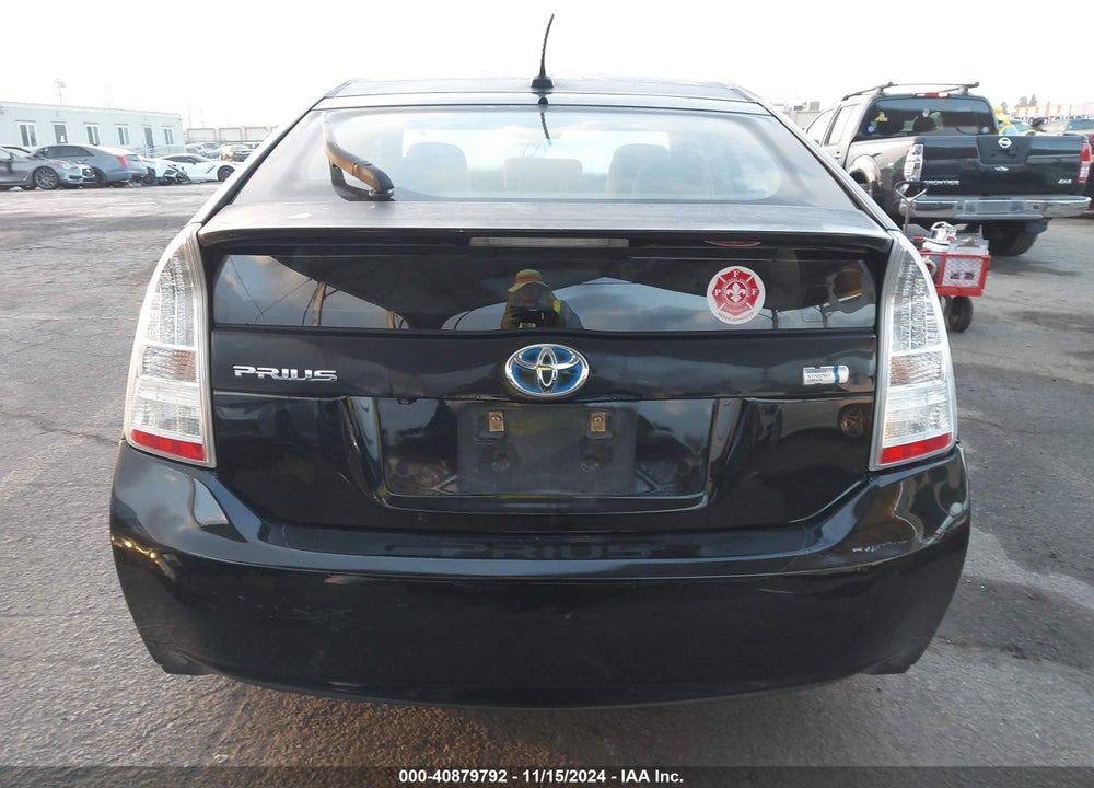 2011 TOYOTA PRIUS THREE VIN: JTDKN3DU9B5343923