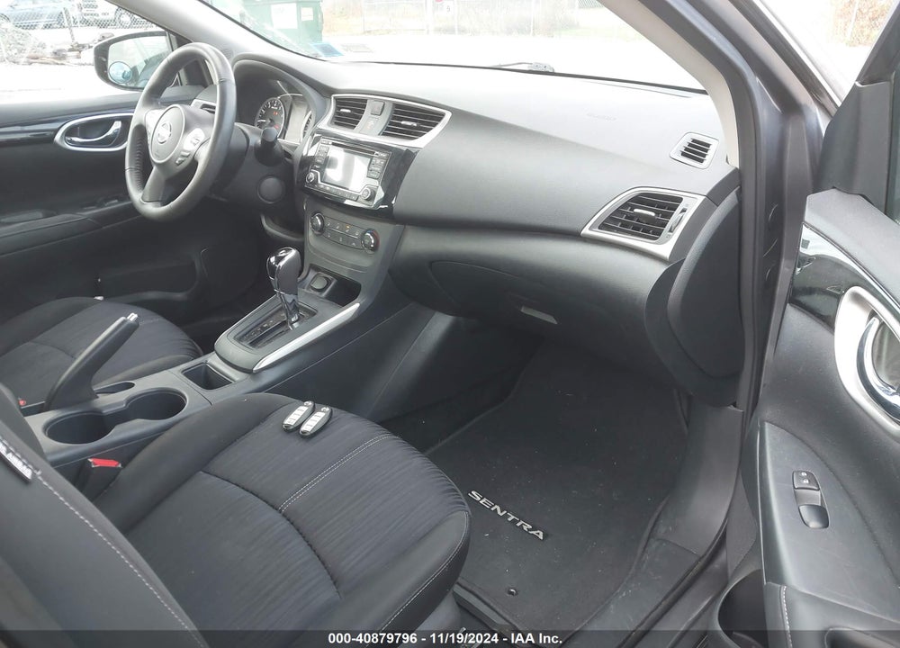 2017 NISSAN SENTRA SV VIN: 3N1AB7AP7HL712882