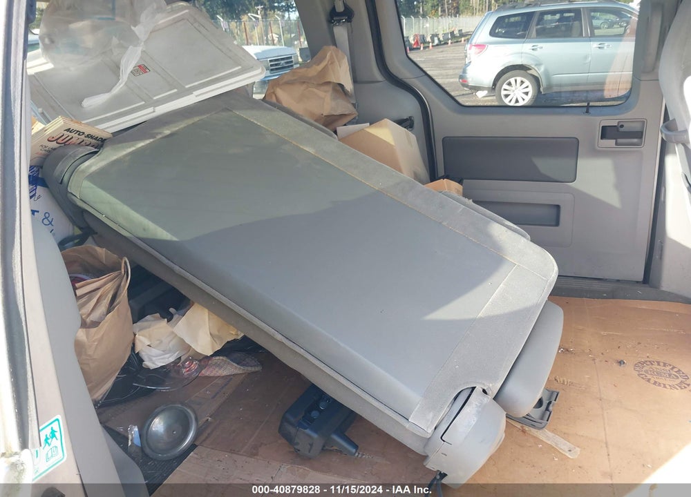 2005 FORD FREESTAR SE VIN: 2FMZA51655BA35588