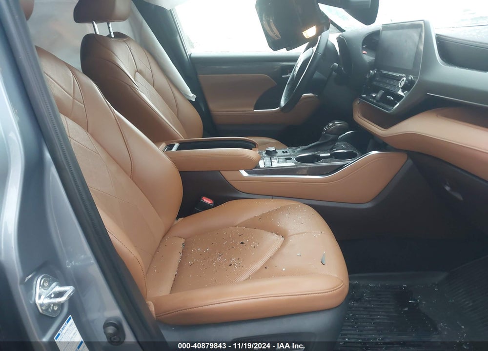 2021 TOYOTA HIGHLANDER PLATINUM VIN: 5TDFZRBH1MS158499