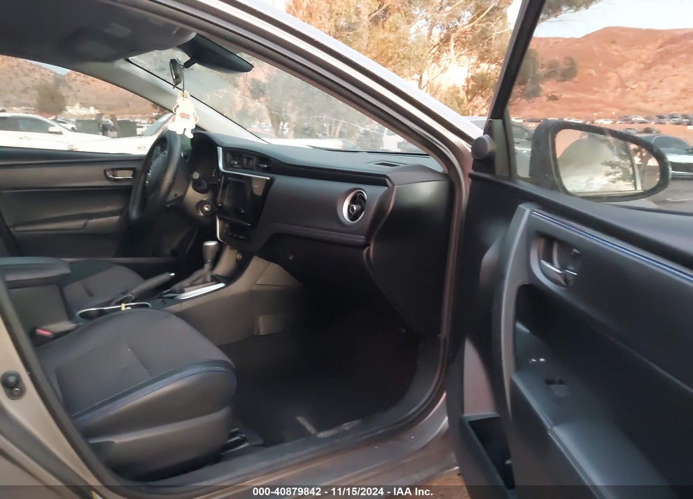 2017 TOYOTA COROLLA SE VIN: 2T1BURHE0HC758617