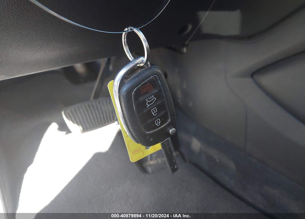 2017 HYUNDAI TUCSON SE VIN: KM8J23A40HU408077