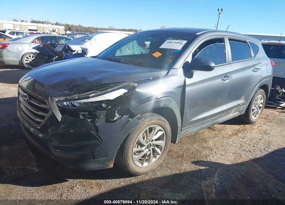 2017 HYUNDAI TUCSON SE VIN: KM8J23A40HU408077