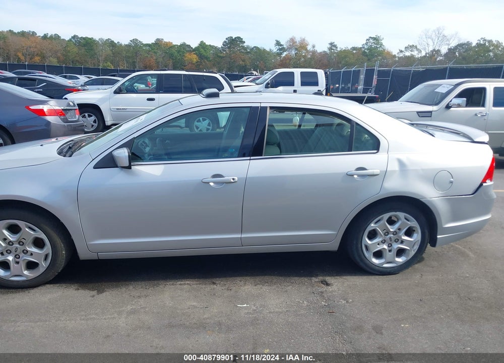 2010 FORD FUSION SE VIN: 3FAHP0HA3AR328855