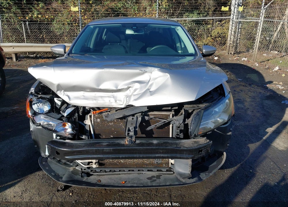 2012 VOLKSWAGEN PASSAT 2.5L S VIN: 1VWAH7A3XCC025325