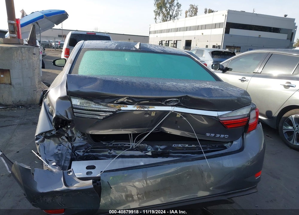 2018 LEXUS ES 350 VIN: 58ABK1GG9JU102696