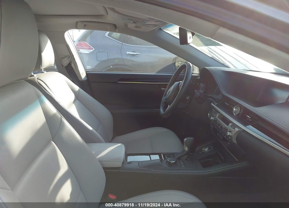 2018 LEXUS ES 350 VIN: 58ABK1GG9JU102696