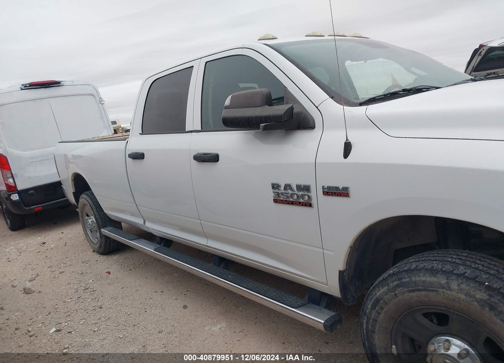 2018 RAM 3500 TRADESMAN  4X4 8' BOX VIN: 3C63R3GJ9JG422856