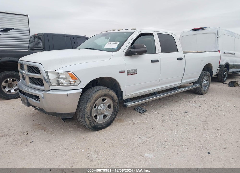 2018 RAM 3500 TRADESMAN  4X4 8' BOX VIN: 3C63R3GJ9JG422856