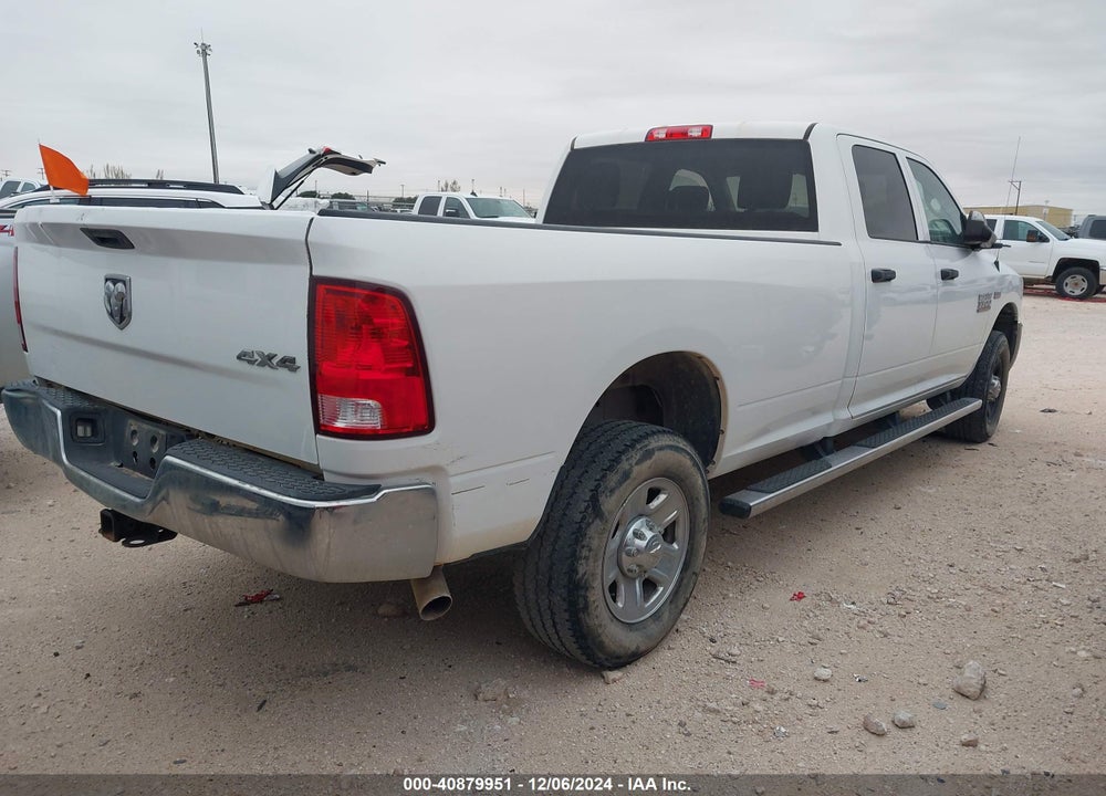 2018 RAM 3500 TRADESMAN  4X4 8' BOX VIN: 3C63R3GJ9JG422856