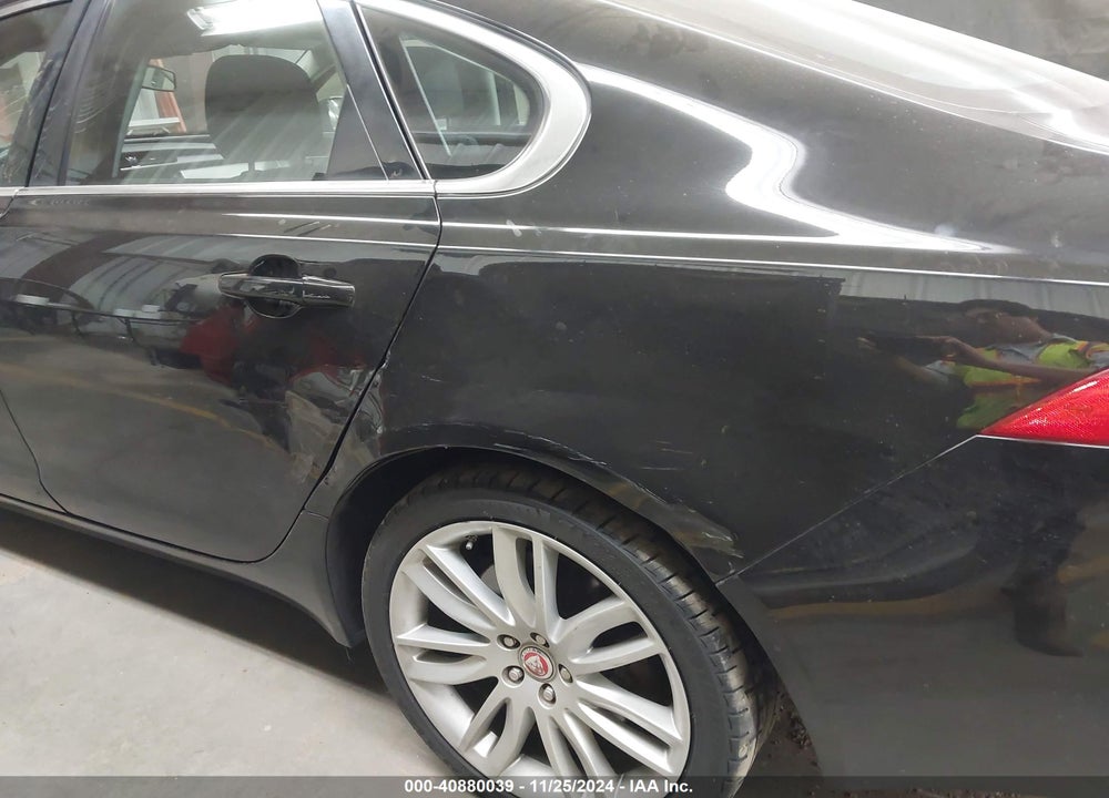 2016 JAGUAR XF 35T PRESTIGE VIN: SAJBK4BV7GCY11937