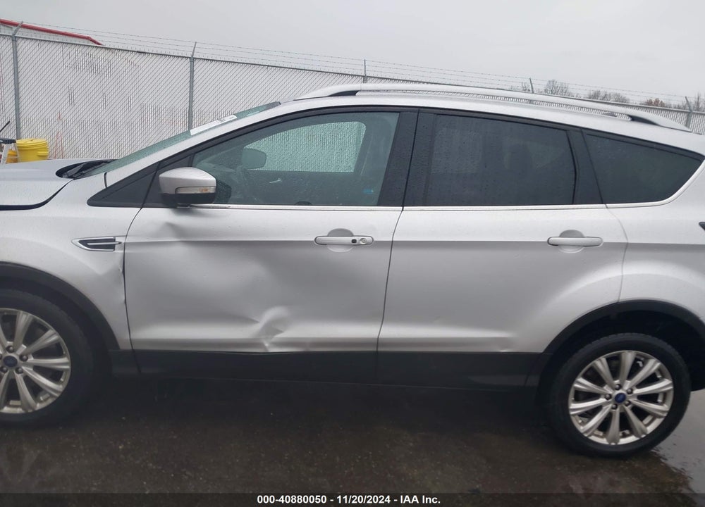 2017 FORD ESCAPE TITANIUM VIN: 1FMCU9JD4HUB50362