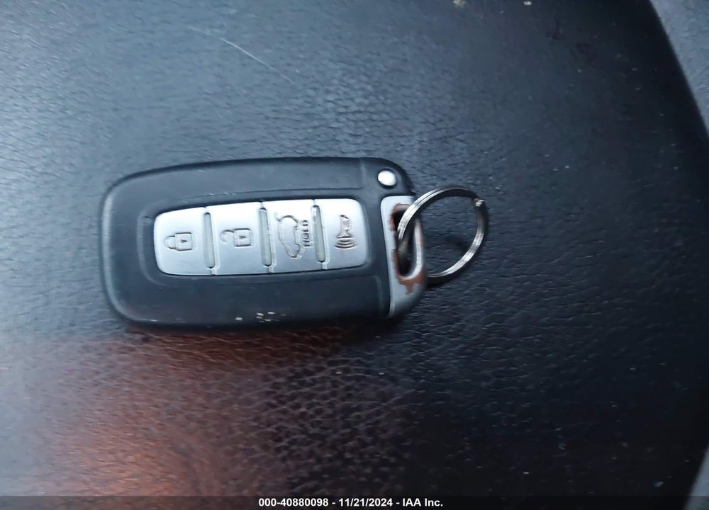 2011 KIA SOUL VIN: KNDJT2A25B7291855