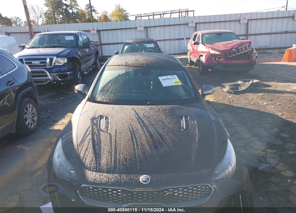 2018 KIA STINGER VIN: KNAE35LC9J6032196