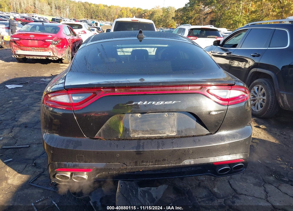 2018 KIA STINGER VIN: KNAE35LC9J6032196