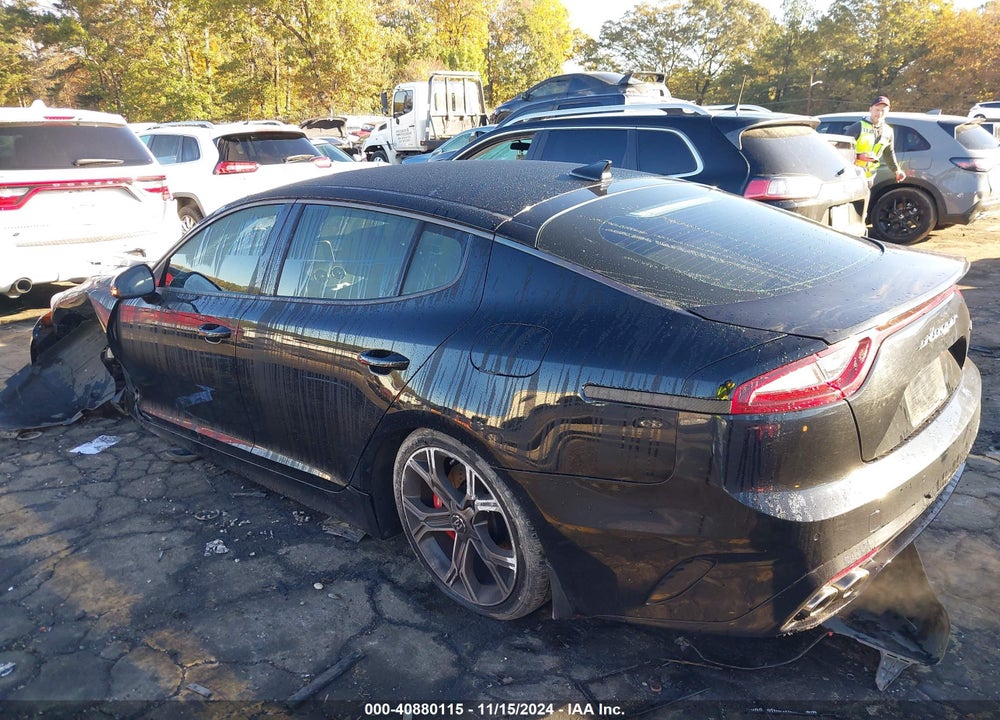 2018 KIA STINGER VIN: KNAE35LC9J6032196