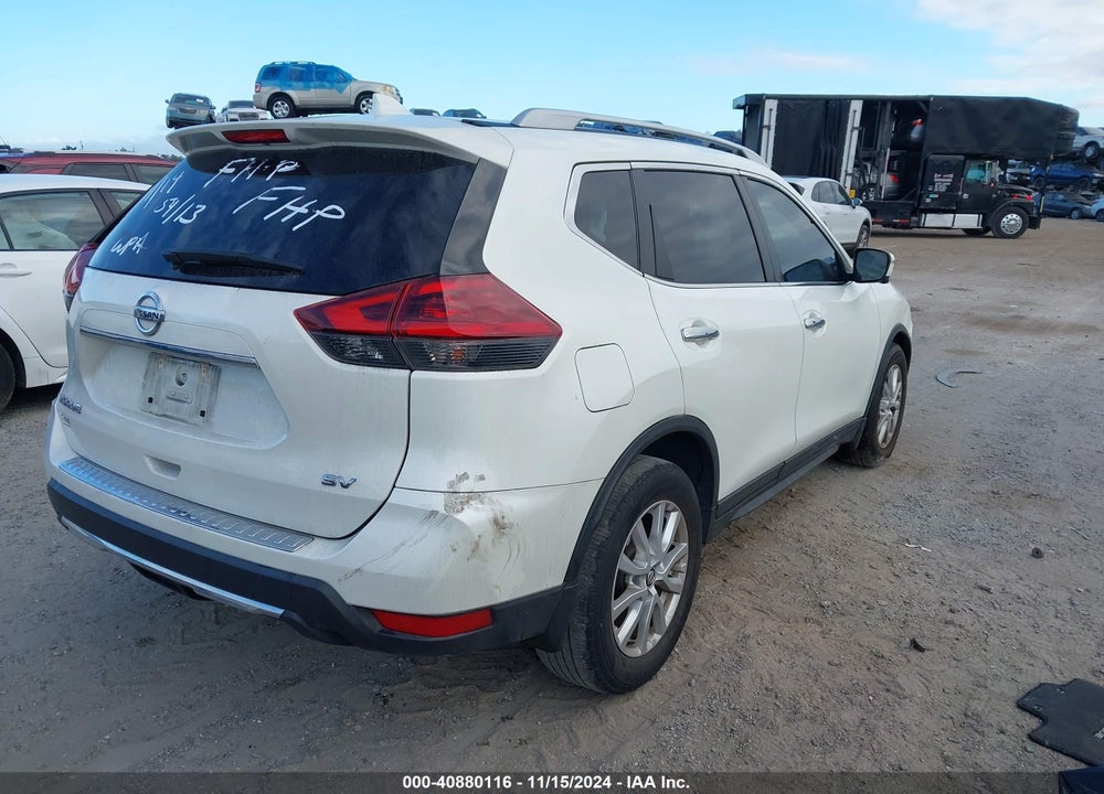 2018 NISSAN ROGUE SV VIN: 5N1AT2MT9JC831293