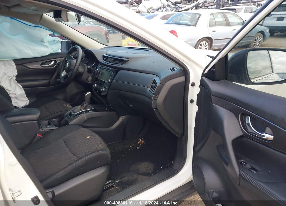 2018 NISSAN ROGUE SV VIN: 5N1AT2MT9JC831293
