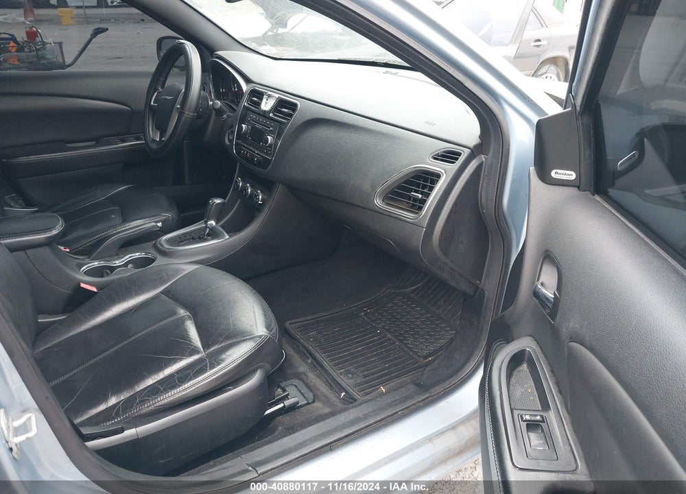 2013 CHRYSLER 200 LIMITED VIN: 1C3CCBCG2DN575576