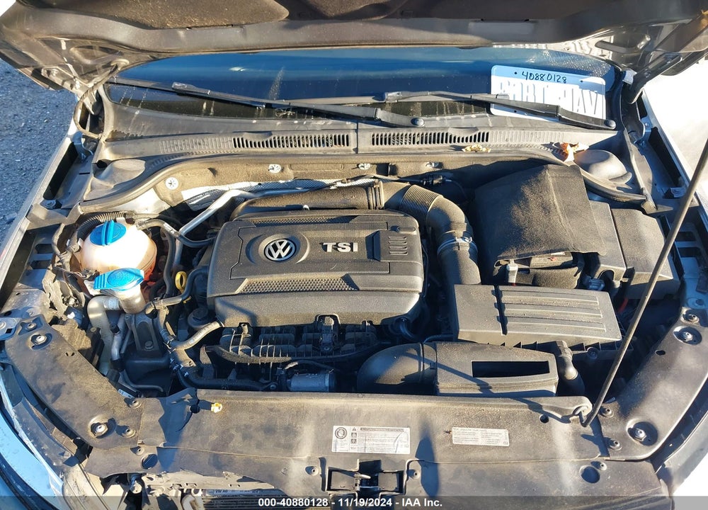 2015 VOLKSWAGEN JETTA 1.8T SPORT VIN: 3VWD17AJ1FM425373