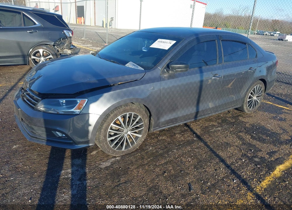2015 VOLKSWAGEN JETTA 1.8T SPORT VIN: 3VWD17AJ1FM425373
