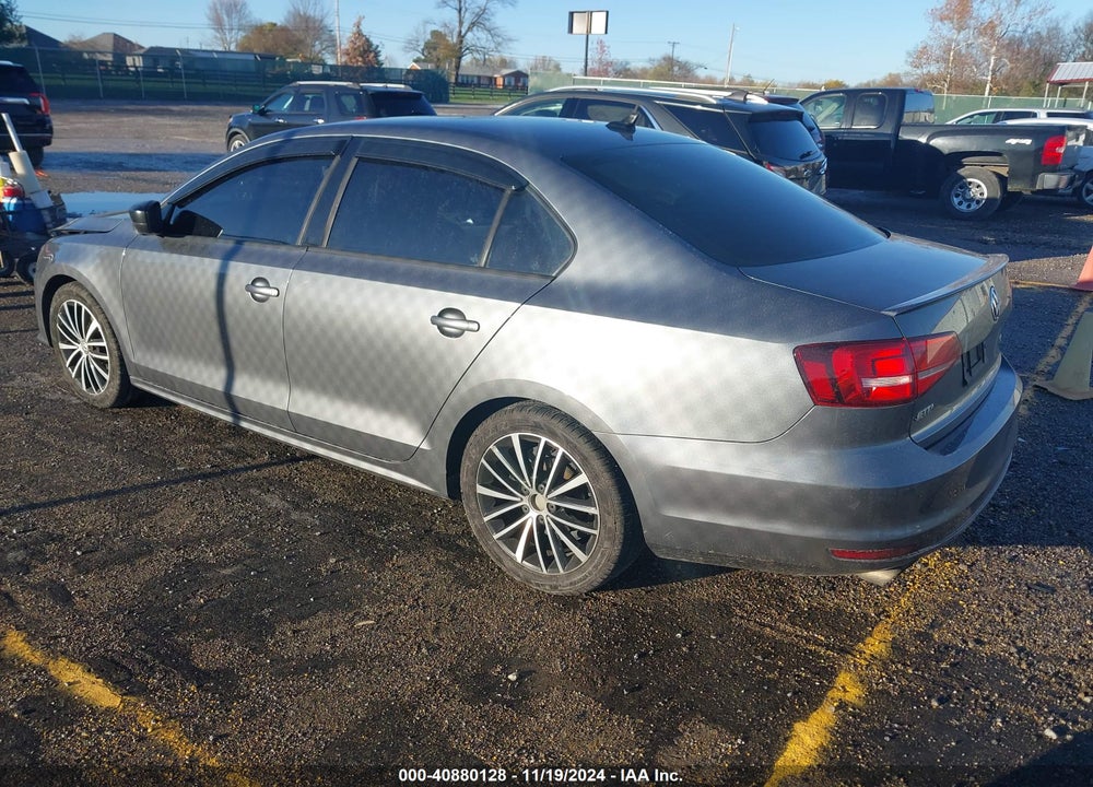 2015 VOLKSWAGEN JETTA 1.8T SPORT VIN: 3VWD17AJ1FM425373